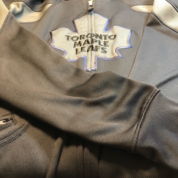 Reebok Toronto Maple Leap Fell Zip Hoodie Centre Ice Collection Small - Picture 9 of 16